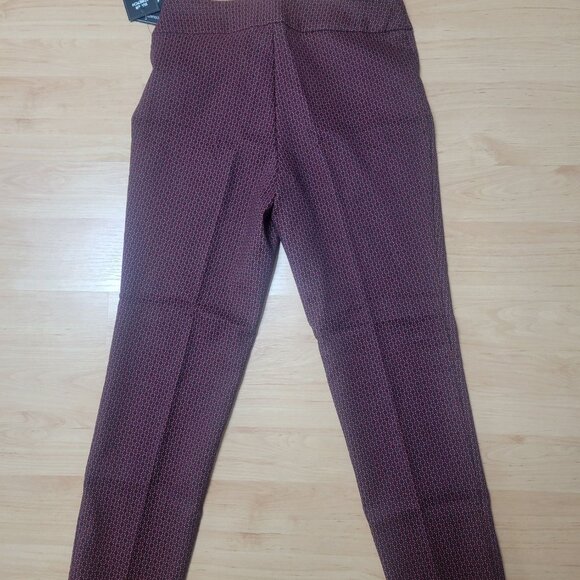 Bundle of 4 Counterparts Super Stretch Pull-On Pants Sizes 8 & 8P - Picture 8 of 11